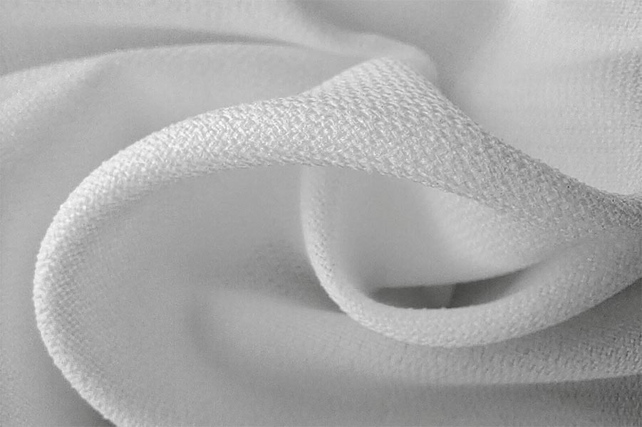 Stiff water jet woven interlining 10115-1